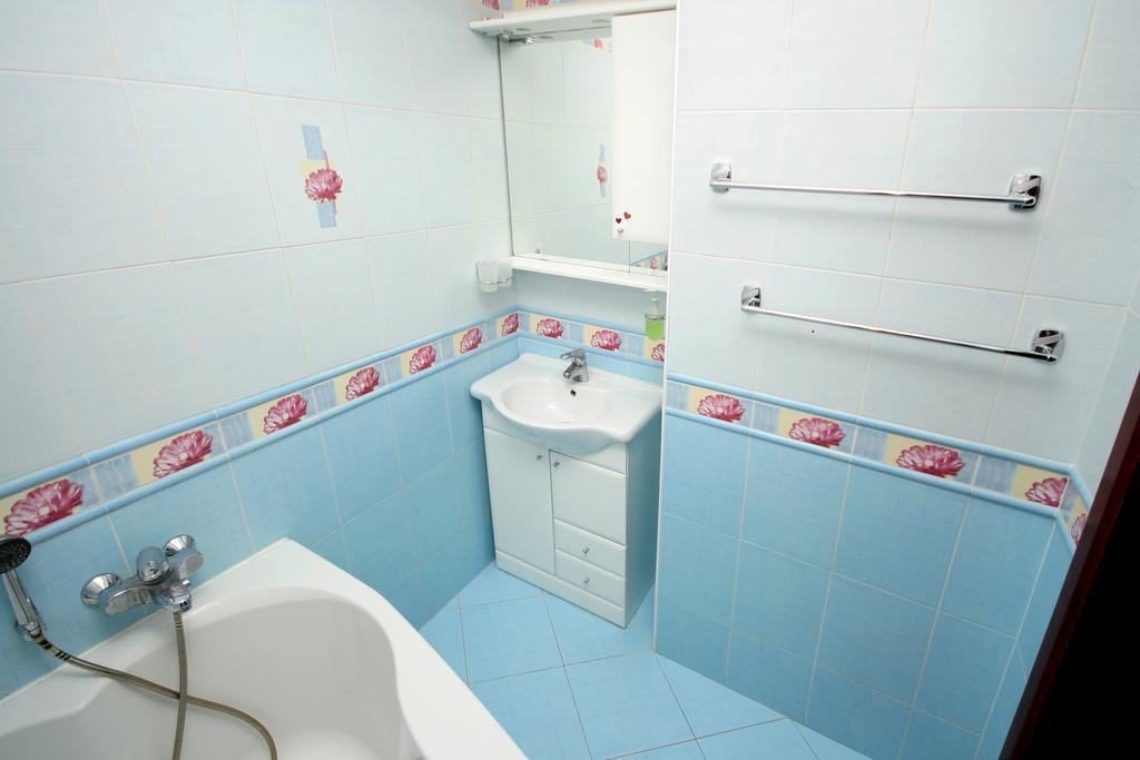 Inn Home Apartments - Livoberezhna Kiev Eksteriør billede