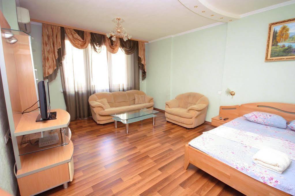 Inn Home Apartments - Livoberezhna Kiev Eksteriør billede