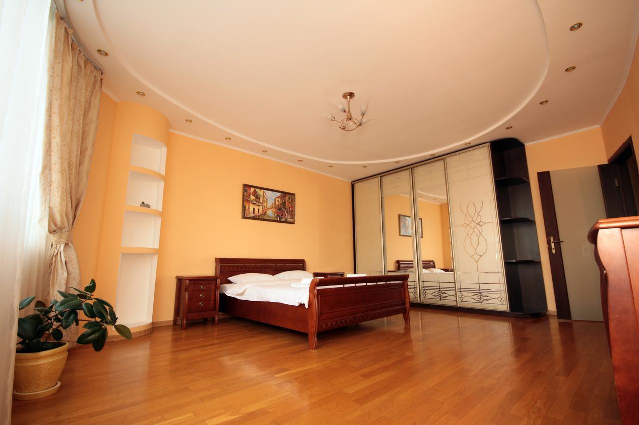 Inn Home Apartments - Livoberezhna Kiev Eksteriør billede